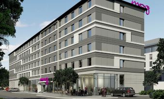 Moxy Aberdeen Airport