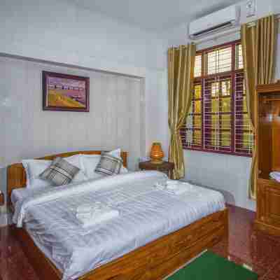 Thit Sar Shin Guest House Rooms