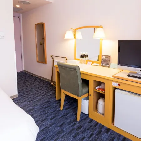 Hotel Sunroute Taipei Отели рядом с достопримечательностью «Тайбэй Ай»