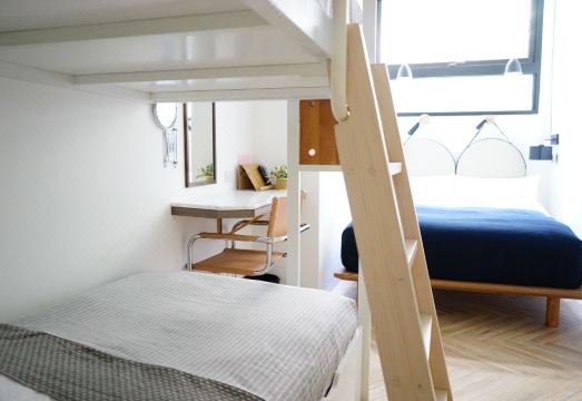 Cafe HotelHotel Overview