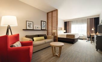 Country Inn & Suites by Radisson, West Bend, WI