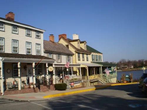 Inn at the Canal Bed & Breakfast Hotels in Chesapeake City