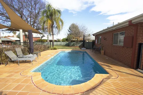 Wagga RSL Club Motel Hotels in Wagga Wagga