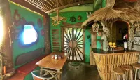 Lonesome George Ecolodge