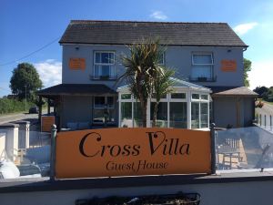 Cross Villa Accommodation