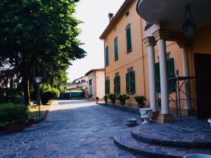 Villa Griffoni Historic Residence