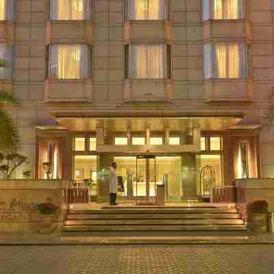古爾岡麗亭飯店 Hotel Exterior