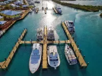 Spanish Wells Yacht Haven Hotels in Данмор-Таун