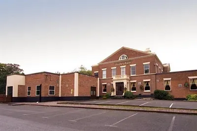Premier Inn Wirral (Childer Thornton) Hotels in 