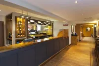 Warwick Hotels in Warwick