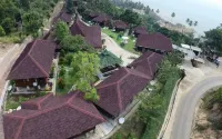 Langkisau Resort Hotel & Restaurant Syariah Hotels in Salido