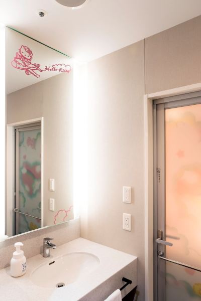 【パシフィックサイド】ハローキティ ルーム (色指定はできません)禁煙 中部国際空港セントレアホテルの写真