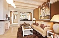 San Roque Suites