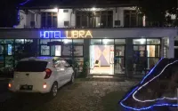 Hotel Libra Majalengka Hotel di Kasokandel