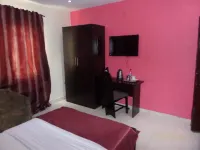 BELFEM INTERNATIONAL SUITES فنادق في اکیجا