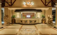 Oasis Hotel Restaurant & Spa - parkir