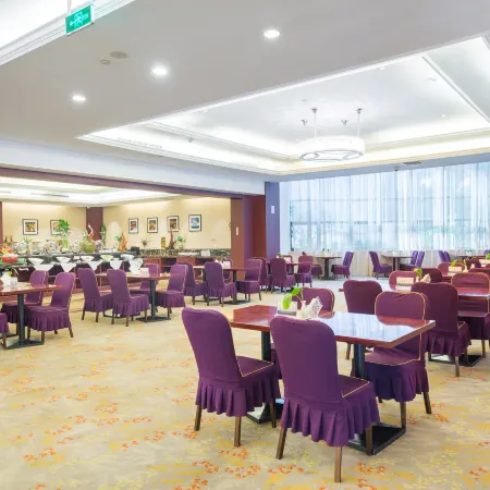 Oriental Hotel (Kaihua Linhu Road)