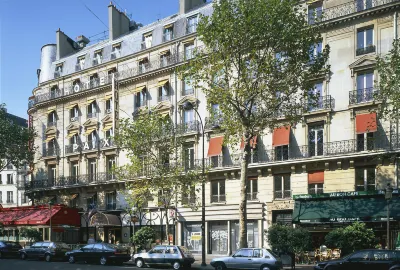 The Originals City, Hôtel Paix République, Paris Отели рядом с достопримечательностью «Площадь Республики»