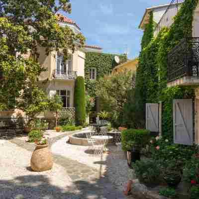 Hôtel Casa Païral Hotel Exterior