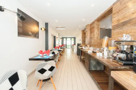 Hotel Midi-Zuid Отели рядом со станцией Брюссель-Южная железнодорожная станция