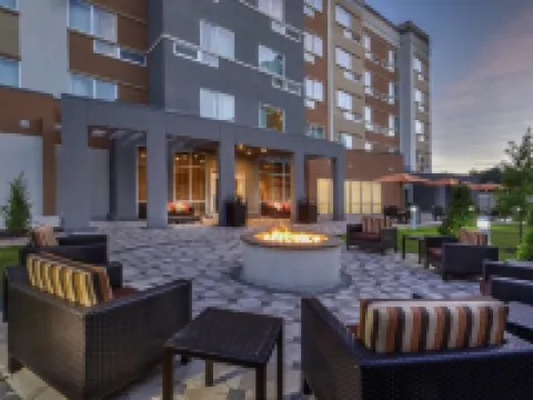 Courtyard Hammond Hotels in Hammond