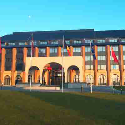 Tangla Hotel Brussels Hotel Exterior