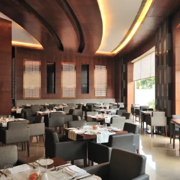 The Anya Hotel-Golf Course Road
