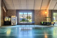 Radisson Hotel and Conference Center Fond du Lac Hotels in Fond du Lac