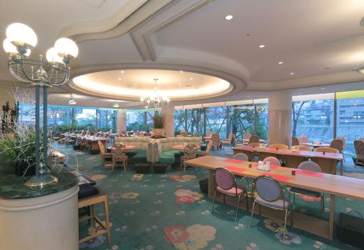 다카라즈카 워싱턴 호텔 객실