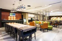 Holiday Inn Express SURABAYA CENTERPOINT by IHG - Desayuno