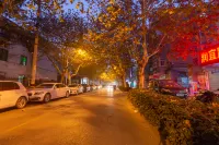 Ibis Hotel (Yangzhou Ge Garden, Dongguan Street)