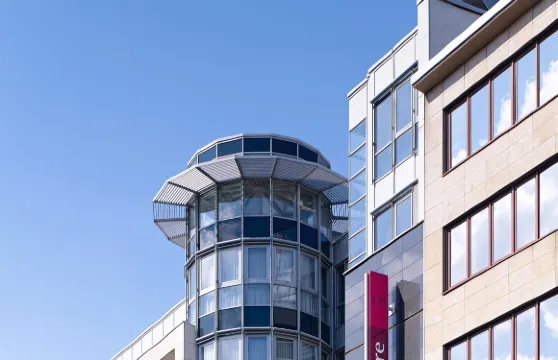 多特蒙德市美居酒店