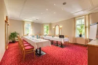 Parkhotel Diani Leipzig Hotels in Markkleeberg