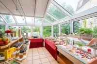 Roomingtons Hotel Lohr am Main - breakfast