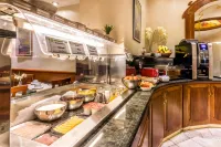 Hôtel Univers - breakfast