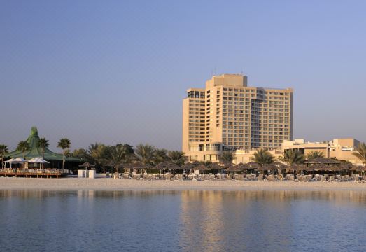 인터컨티넨탈 아부다비 외관 이미지