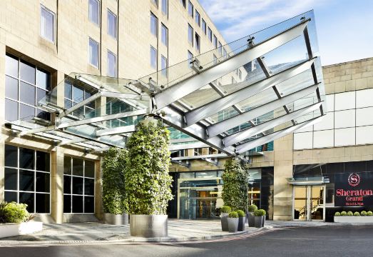 쉐라톤 그랜드 호텔 & 스파