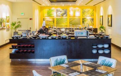 レストラン デュシット ビーチリゾート グアムの写真