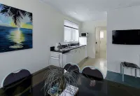 Palm Court Motor Inn Hotels in Rotorua