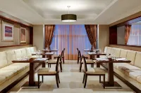Le Méridien Towers Makkah - servizio colazione
