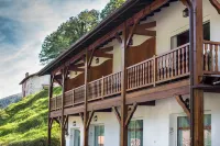 Logis Hotel Erreguina Hotel a Arneguy
