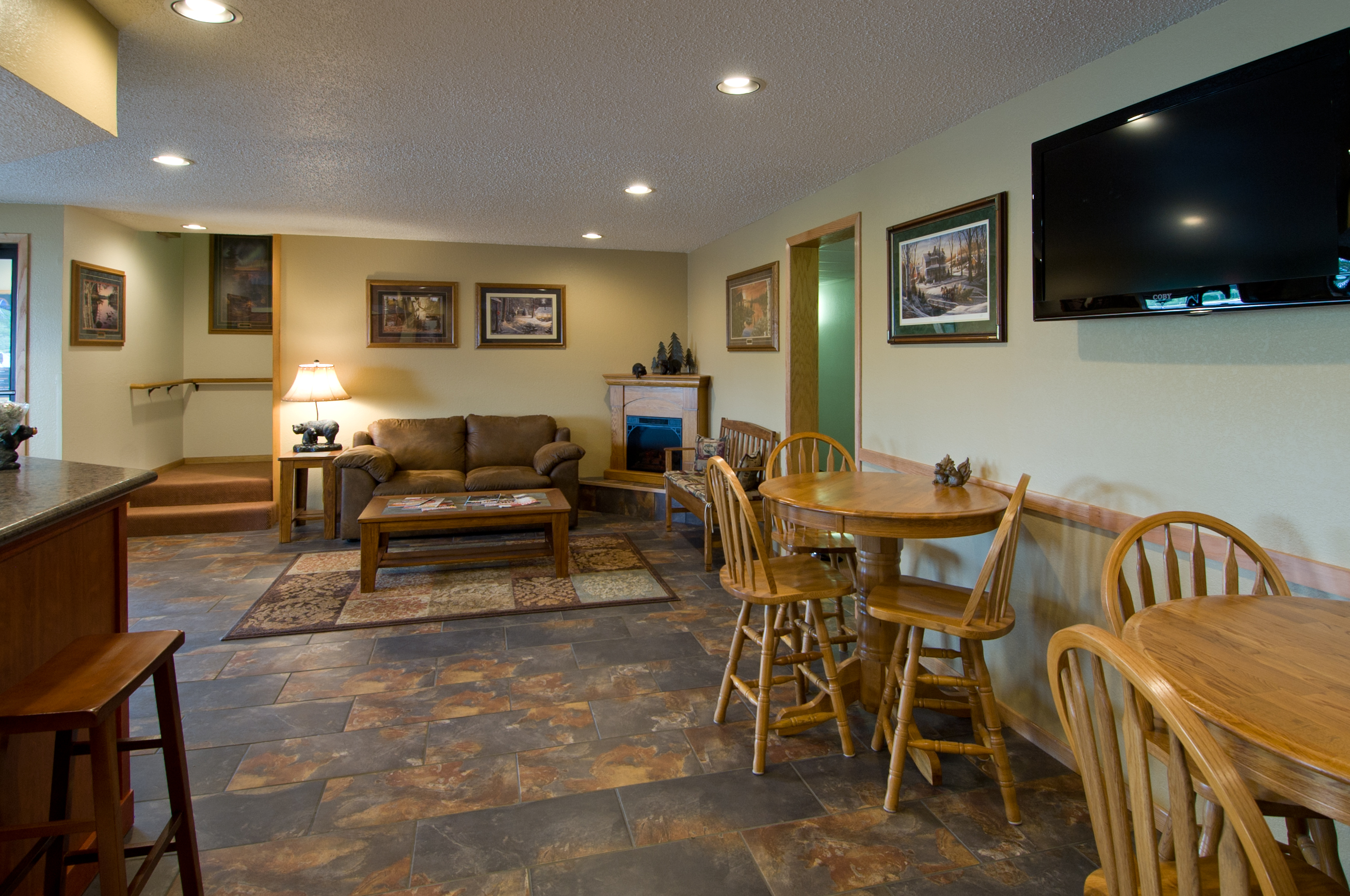 Americas Best Value Inn & Suites International Falls