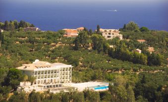 Avalon Palace Hotel