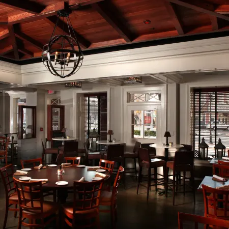 The Tidewater Inn