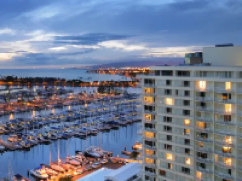 Hilton Vacation Club The Modern Honolulu Hotels near Magic Island