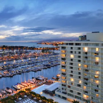 Hilton Vacation Club The Modern Honolulu