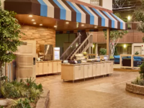 Livinn Hotel Minneapolis North / Fridley Hotels in Fridley