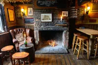 The Black Horse Inn - bar