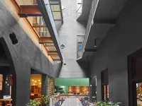 City Centro by Marriott Ciudad de México トーレ・ラティノ周辺のホテル