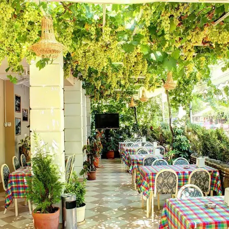 Hotel Dost